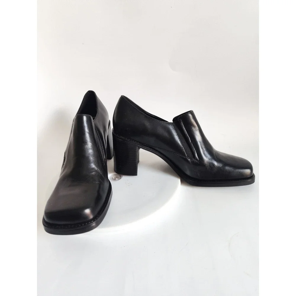 Bass Loafers 8 Square Toe 90s Block Heel Black Leather Vintage Shooties Retro